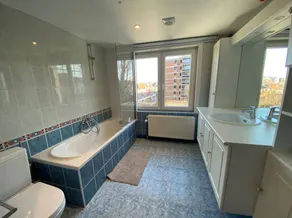 Private room - Image 5