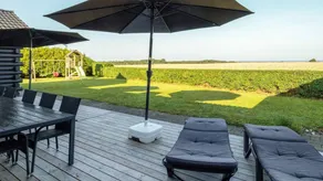 House with hot tub, pool & sauna - Image 4