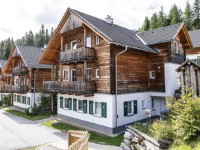 Family-oriented apartment with terrace & heated pool | Close to the ski - Image 3