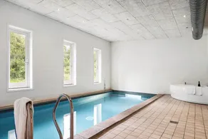 Fully equipped holiday home with sauna, terrace & hot tub | Pets allowed - Image 3