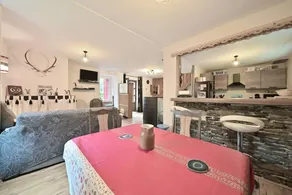 Maison de vacances avec piscine, barbecue et terrasse | Vue ville - Image 5