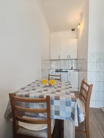 Apartment with 1 room for 4 persons - Image 4