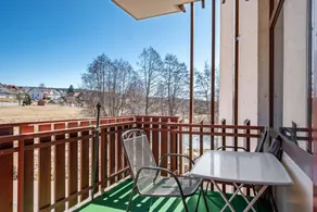 Appartamento adatto alle famiglie con giardino, sauna e piscina | Vista sul giardino | Ammette cani - Image 2