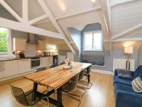 Cottage with garden | Beach view - Image 2