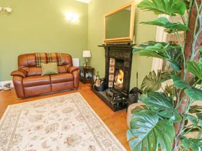 Children-friendly cottage with barbeque & garden | Pet-friendly - Image 5