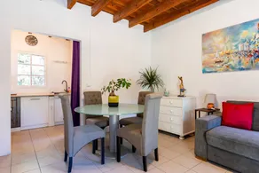 Quiet gîte in an airial with private garden and Wi-Fi - Image 4