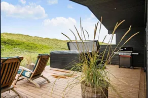 Holiday home with hot tub, BBQ & terrace - Image 2