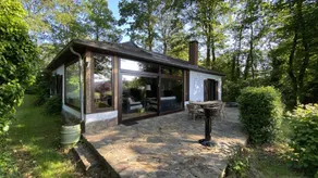 Holiday home with BBQ, terrace & garden - Image 3