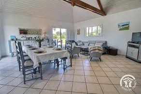 Gite with garden, terrace & jacuzzi - Image 4