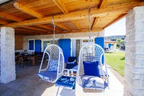 Villa with terrace & barbecue | Sea view - Image 4
