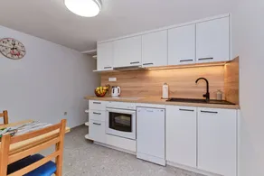 One bedroom apartment near beach Martinšćica, Cres (A-22582-b) - Image 4