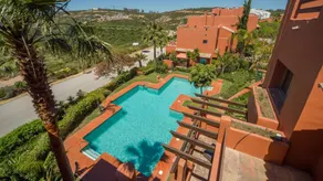 Ferienhaus mit Terrasse und Pool - Image 4