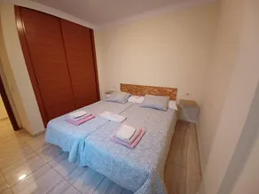 Vacation Apartment 'Áticos Bella Lucía - Duplicate' with Sea View, Balcony and Wi-Fi - Image 5