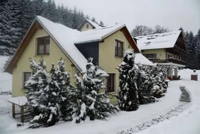 House with garden, terrace & barbeque - Image 2