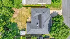Spacious 4-Bedroom Austin Home with Patio, BBQ, & Great Location Near Mueller and North Loop - Image 3