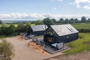 Family-friendly cottage with garden & jacuzzi | Pets are welcome - Image 2