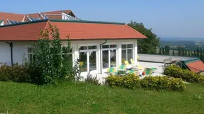 Apartment with terrace, sauna & BBQ | Garden view - Image 3