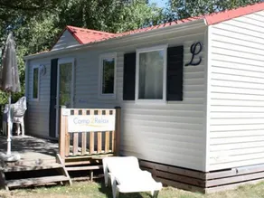 Mobile home with heated pool & terrace - Image 4