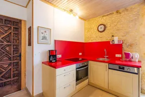 Family-friendly cottage with BBQ, terrace & pool | Garden view | Dogs allowed - Image 5