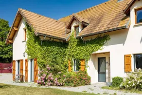 Maison de vacances avec jacuzzi, sauna et jardin | Vue jardin - Image 2
