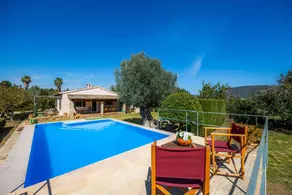 Finca with barbecue, terrace & private pool | Mountain view - Image 2