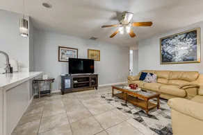 Lutz Home 14 Mi to Downtown Tampa - Image 2