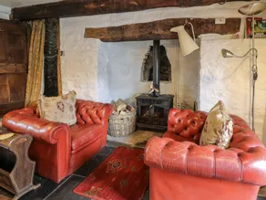 Children-friendly cottage with jacuzzi & garden | Dogs allowed - Image 3