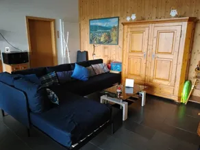 Appartement entièrement équipé avec jardin, piscine et barbecue | Vue montagne - Image 4