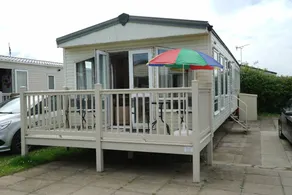Chalet with pool - Image 2