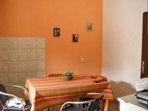 Family-oriented holiday apartment with terrace | Pet-friendly - Image 3