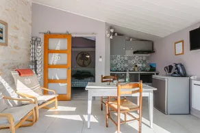 Charming peaceful cottage for 2 between nature and the ocean - Image 2