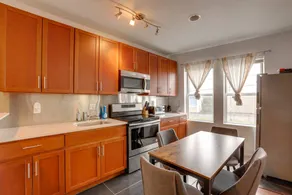 Philadelphia Apartment, Near Transit + Sites! - Image 5