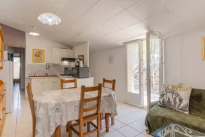 Fully equipped pleasant cottage with heated pool, garden & BBQ | Mountain view | Pets are welcome - Image 4
