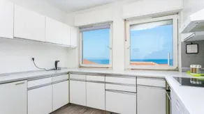 Holiday apartment with barbecue & terrace | Sea view - Image 5