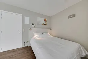 House with 1 room for 2 persons - Image 3