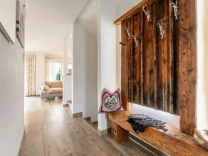 Chalet with terrace, garden & barbeque - Image 4