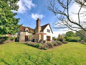 House with barbecue - Image 3