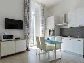 Wohnung mit Meerblick und privater Garage - Image 4