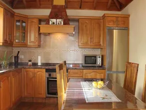 Family-friendly holiday home with barbecue, terrace & garden | Panoramic view - Image 3