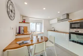 Fully equipped beautiful house - Image 4
