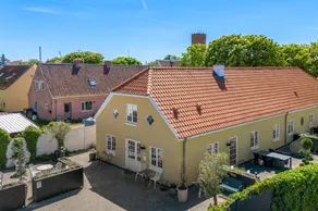 Fully equipped beautiful holiday apartment with hot tub & terrace | Dogs allowed - Image 4