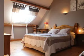 Fully equipped big cottage with hot tub, garden & barbecue | Garden view | Pets allowed - Image 4