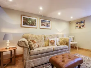Cottage with garden - Image 5