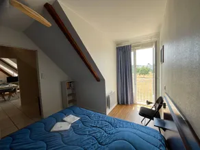 Apartment with pool - Image 5