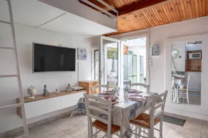 Studio „Gemeinschaftspool“ mit Pool, privater Terrasse und WLAN - Image 4