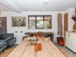 Children-friendly cottage with barbeque & garden - Image 4