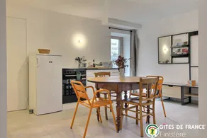 Ferienunterkunft mit Garten und Terrasse - Image 2