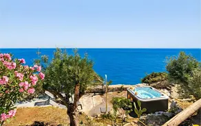 Villa with garden, heated pool & terrace | Water view | Good for workation - Image 3