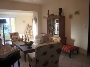 Bed & breakfast with garden & terrace - Image 2