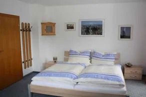Holiday home with terrace, barbeque & garden - Image 4